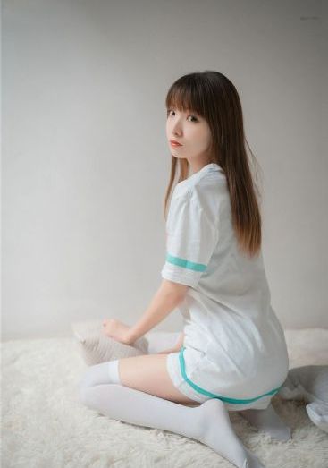成年无码av片在线狼人_无删减在线播放