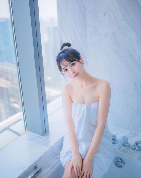精一区二区_超清在线播放