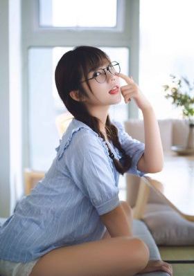 国产av大学生情侣av浪潮_DVD电影在线看