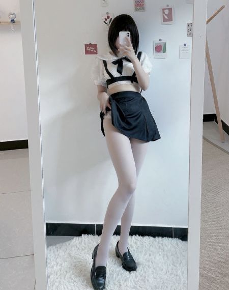 国产精品制服丝袜在线_4K全集免费播放