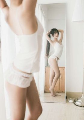 黄色成人小视频_迅雷极速版下载