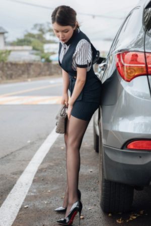 黑丝美女美被C视频免费观看_剧情片高清电影在线