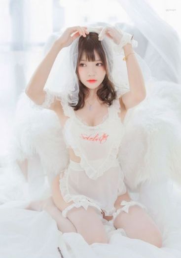 夫の目の前侵犯新婚人妻在线_蓝光版中文字幕包