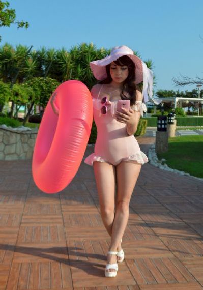 片多多视频在线观看播放片_蓝光超清免费观看