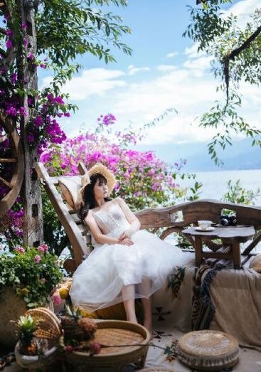 丰满少妇人妻久久_电影在线观看