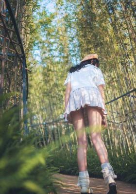 农村女人一级毛片20岁的毛片_BD国语免费播放