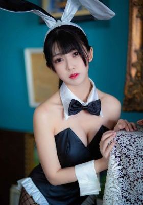 日韩无码精品一区二区_720迅雷电影在线